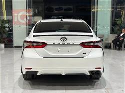 تۆیۆتا کامری